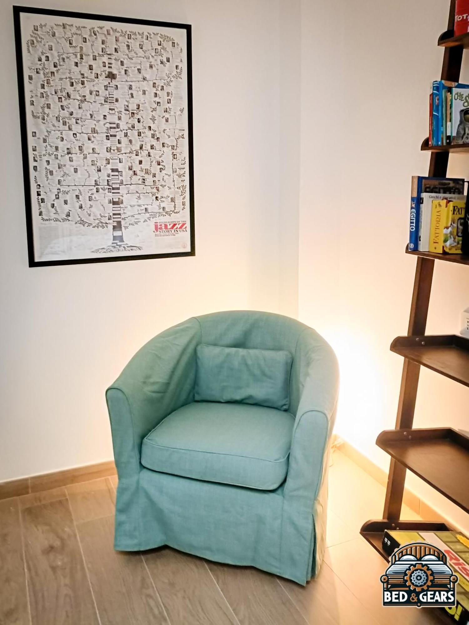 Bed And Gears - Industrial Design Loft Apartment Bari Exterior photo